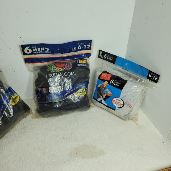 Vintage Hanes Fruit of the Loom Socks Mens Sz 6-12 Black Gray Cushioned Crew NWT - Picture 2 of 13